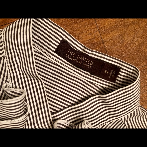 The Limited Essential Shirt - XS - Picture 2 of 5